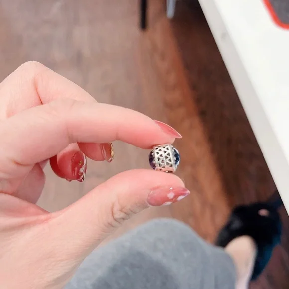 Pandora limited edition Sparkling Dark Blue crystal Charm /NWT - Picture 5 of 5